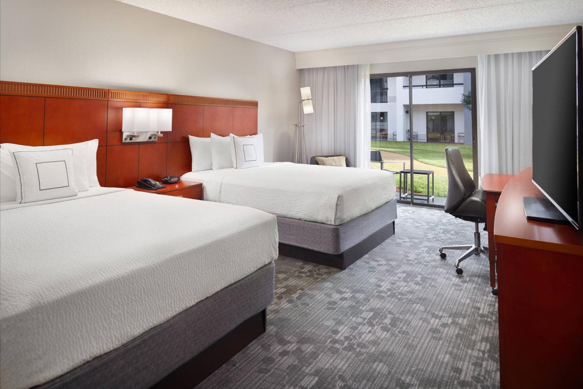 Courtyard By Marriott Atlanta Airport South/Sullivan Road College Park Exterior foto
